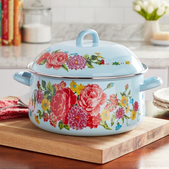 🌺 New Pioneer Woman Sweet Rose 6.4-Quart Enamel on Steel Dutch Oven with Lid - Picture 6 of 9